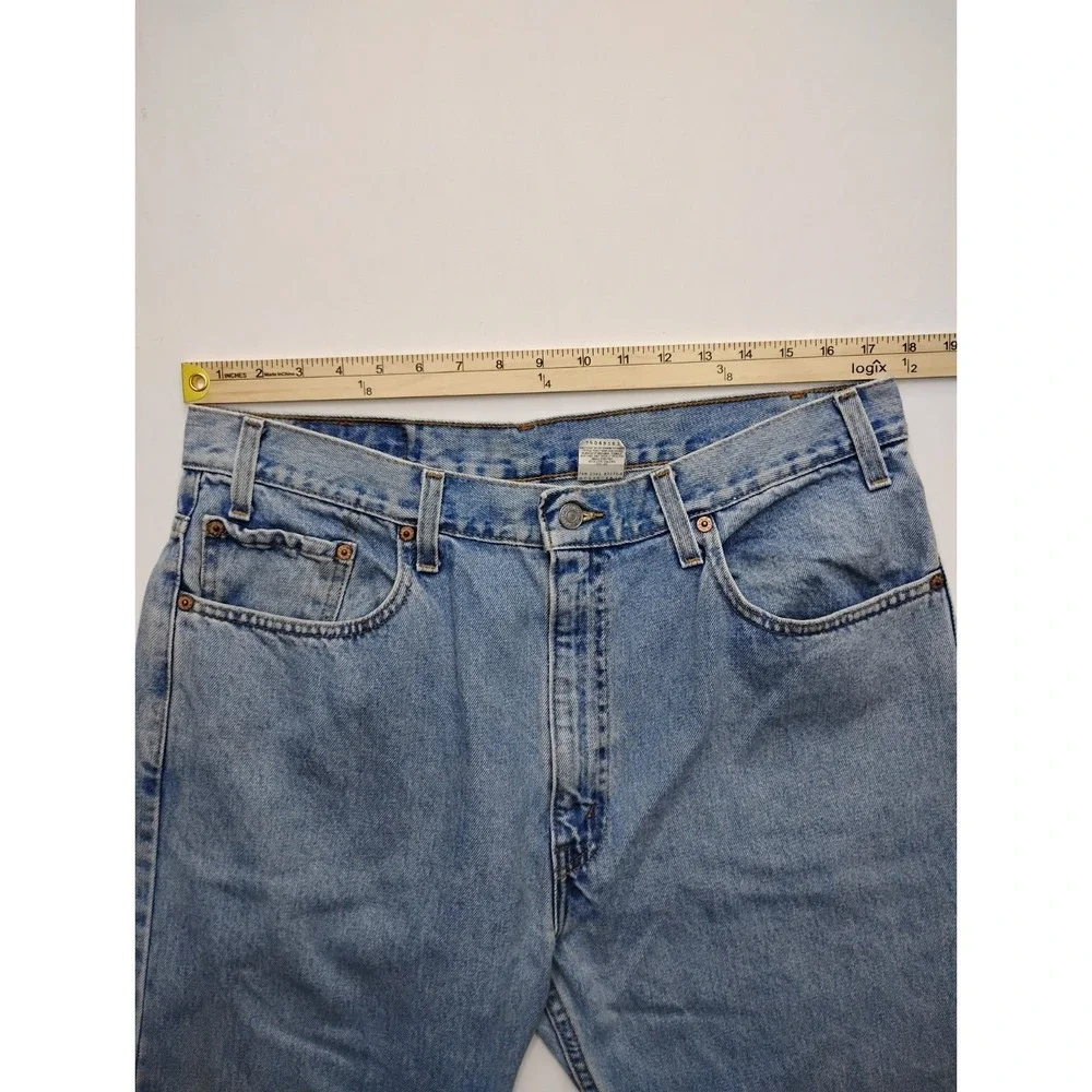 Levis light wash